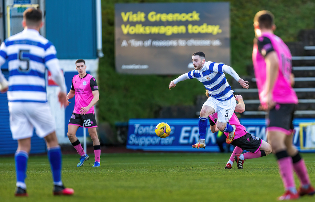 Lewis Strapp Signs