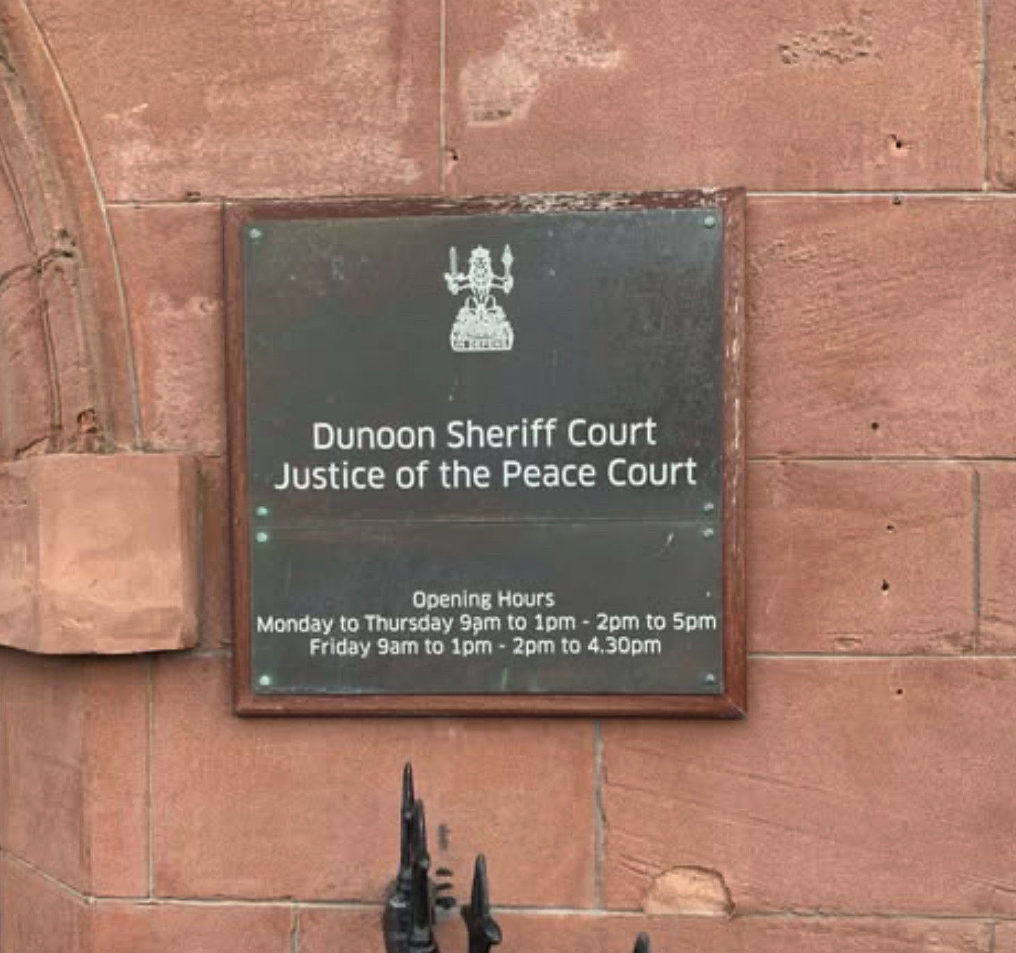 Former Dunoon man sentenced over abusive messages and behaviour